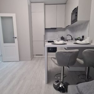 photo 2026 02 18 15 06 49 300x300 - Косметический ремонт квартиры с полной комплектацией мебелировкой